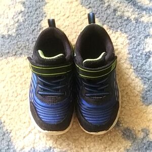 Athletic Works Toddler Boy Black, Blue and Green Light Up Velcro Size 8